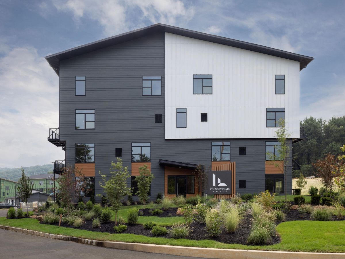 Foundry Flats modern garden-style multifamily community
